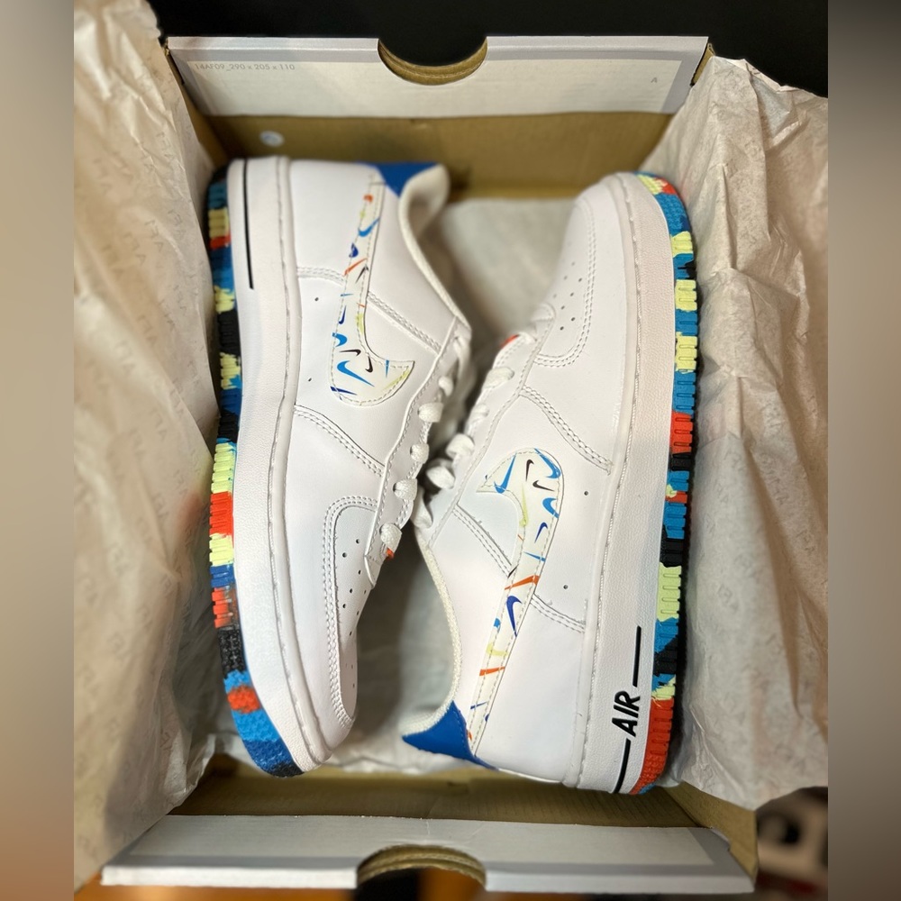 BRAND NEW Nike Air Force 1 LV8 1 “Swoosh Pack” SZ GS 5.5/ W7